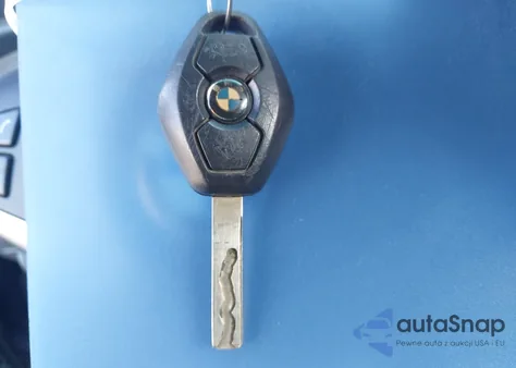 2005 BMW 645Ci z USA, uszkodzony, nr VIN WBAEK73465B325896